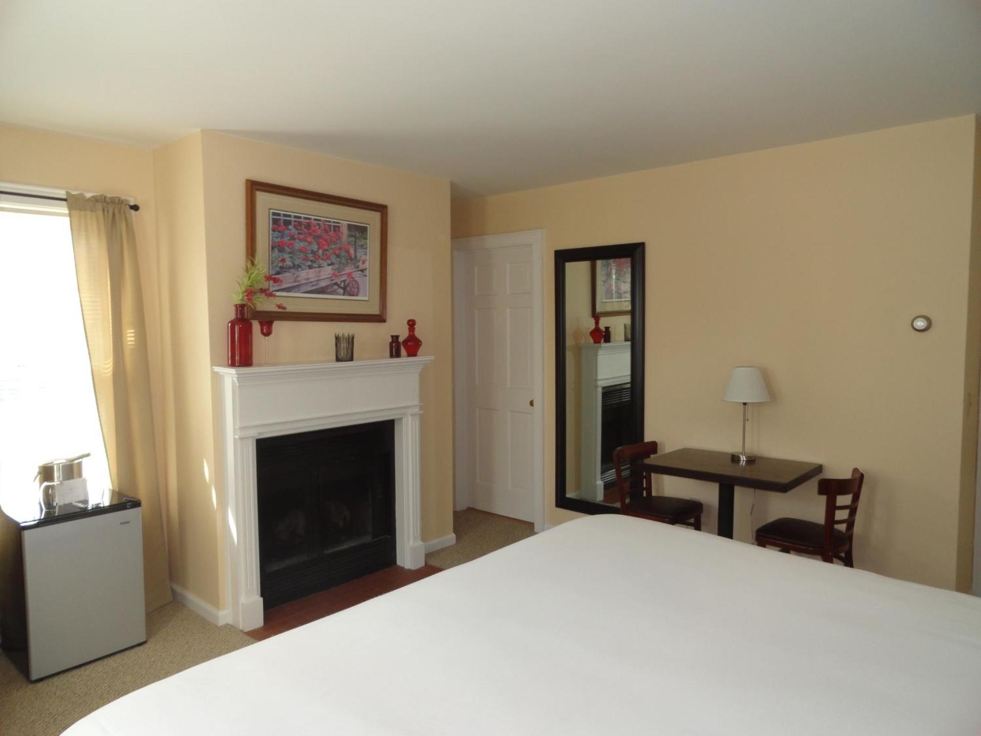 The Bond 1786 Inn (Adults Only) Warrensburg Rom bilde