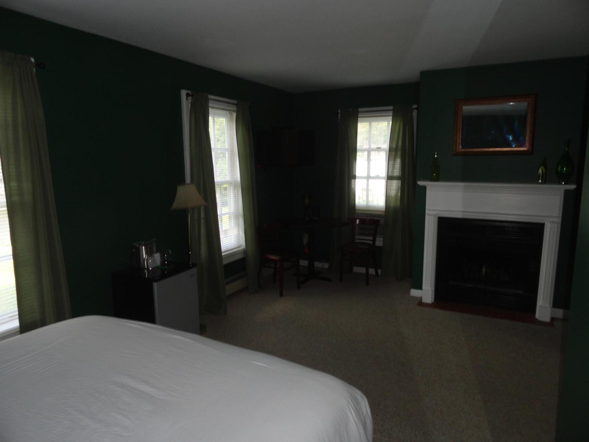 The Bond 1786 Inn (Adults Only) Warrensburg Rom bilde
